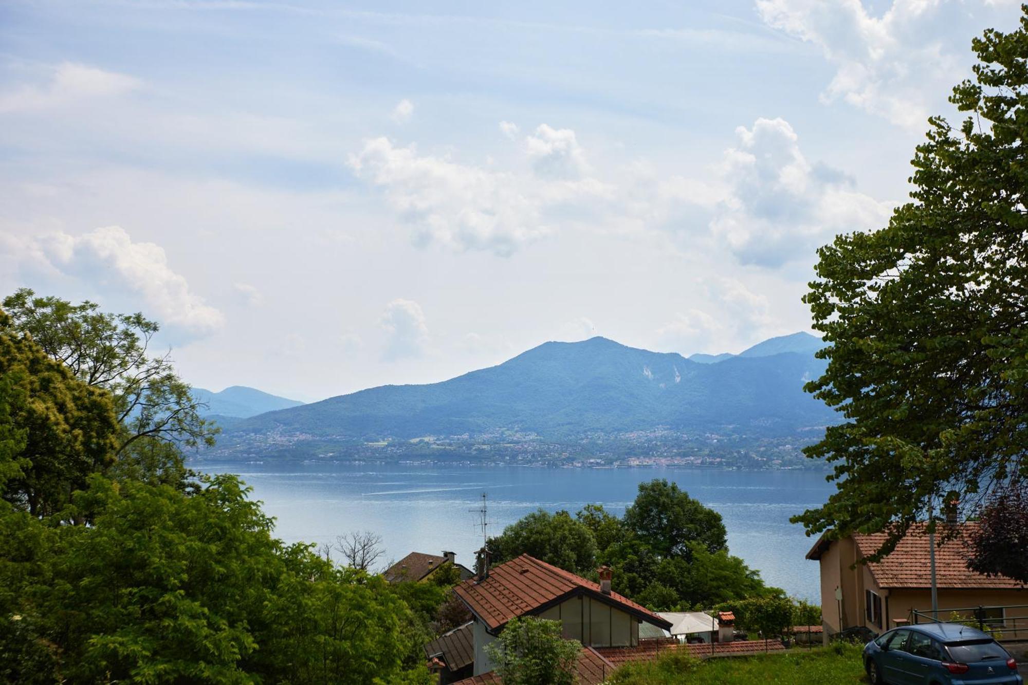 Villa Di Paese - Splendida Vista Lago Maggiore Oggebio Eksteriør bilde